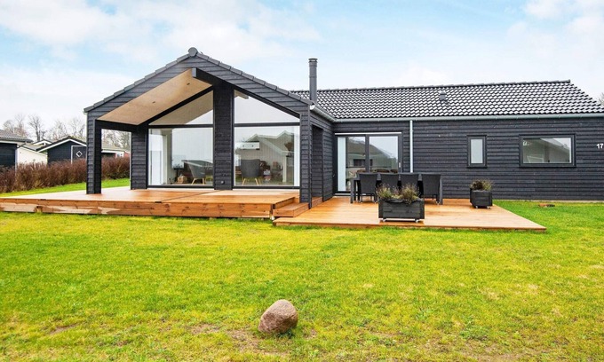 Mommark Strand House | 8 person holiday home in Sydals