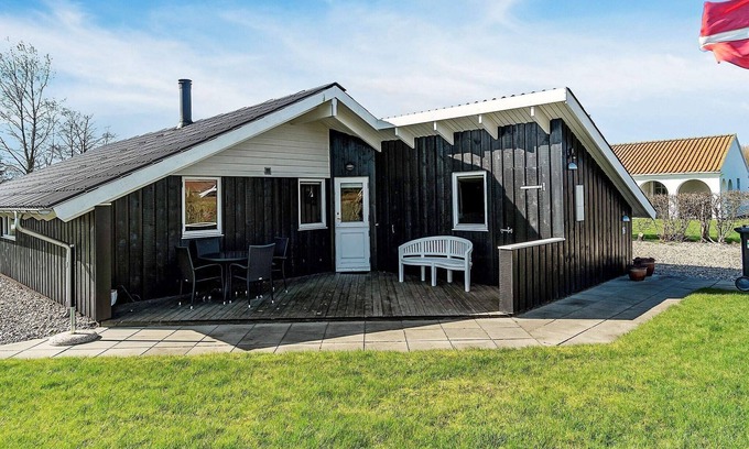 Skovmose House | 8 person holiday home in Sydals