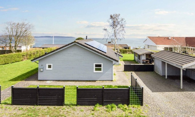 Hvidbjerg Strand House | 8 person holiday home in Børkop