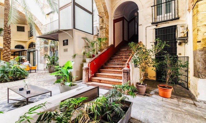 Centro Storico Apartment | 80 m² Apartment ∙ 1 bedroom ∙ 6 guests