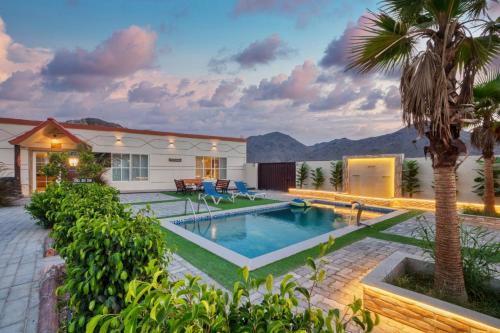 Al Gissemari House | 800 Mountain Resort Vacation House