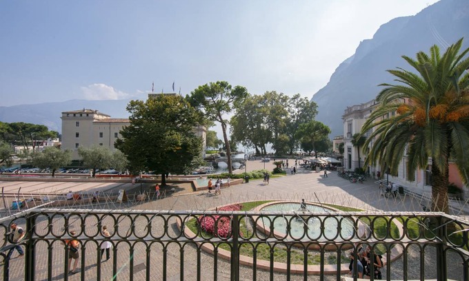 Riva del Garda Apartment | 85 m² Apartment ∙ 3 bedrooms ∙ 6 guests