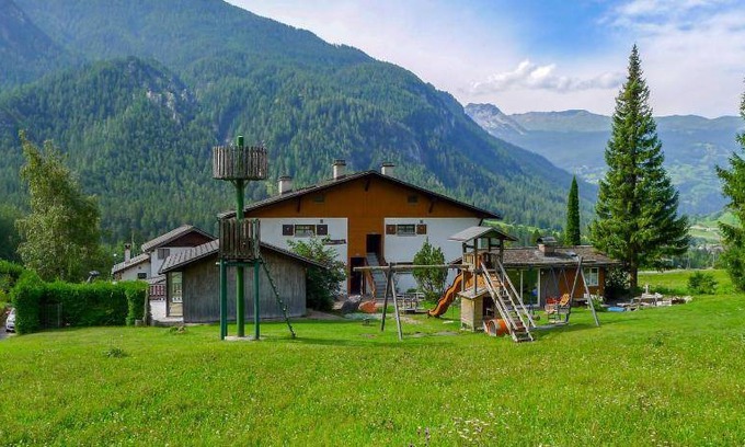 Surava Apartment | 85 m² Apartment ∙ 2 bedrooms ∙ 6 guests