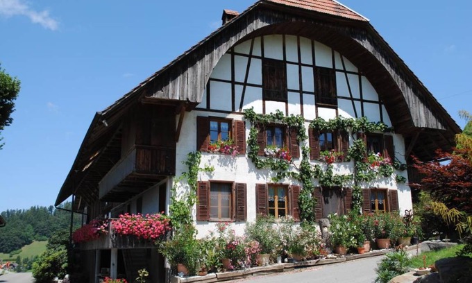 Oberbalm Apartment | 85 m² Apartment ∙ 2 bedrooms ∙ 4 guests