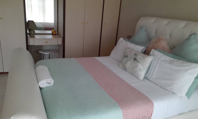 Port Edward Apartment | 87 Eden Wilds Gataway