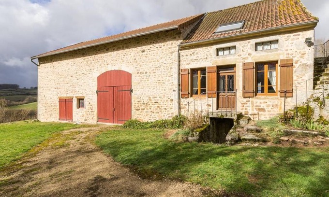 Saint-Leger-Vauban Cottage | 88 m² Cabin ∙ 2 bedrooms ∙ 4 guests