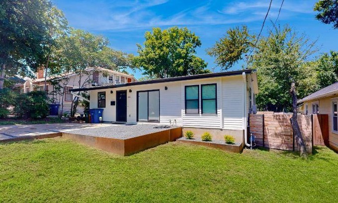 North University House | 88 m² House ∙ 2 bedrooms ∙ 6 guests