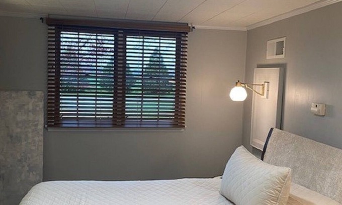 Sandusky Cabin | 9 miles to Cedar Point. Pet friendly room with 22 acres to play.