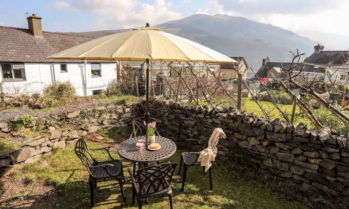 Gallt Y Foel Cottage | 9 Ty Du Road