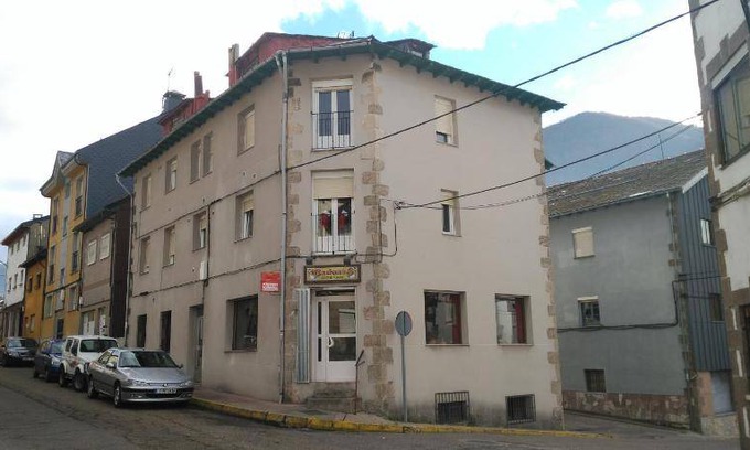 Sosas de Laciana Apartment | 90 m² Apartment ∙ 3 bedrooms ∙ 7 guests