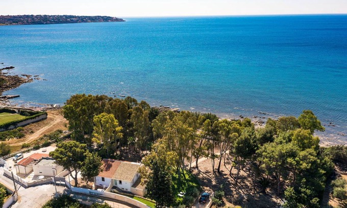 Punta Milocca Villa | 90 m² Villa ∙ 3 bedrooms ∙ 6 guests