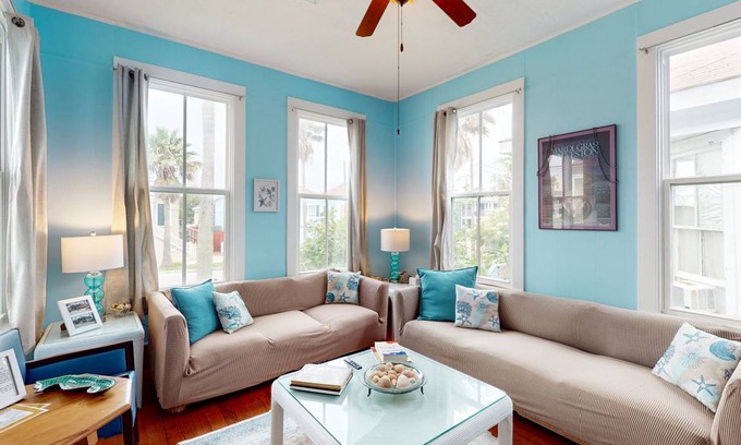 San Jacinto House | 91 m² House ∙ 2 bedrooms ∙ 4 guests