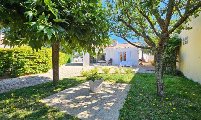 LʼAiguillon-sur-Mer House | 92 m² House ∙ 3 bedrooms ∙ 6 guests