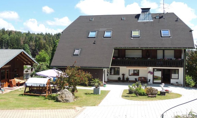 Urberg Apartment | 95 m² Apartment ∙ 1 bedroom ∙ 6 guests