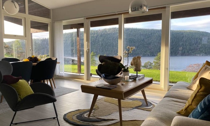 Frogn Cottage | 95 m² Cabin ∙ 5 bedrooms ∙ 14 guests