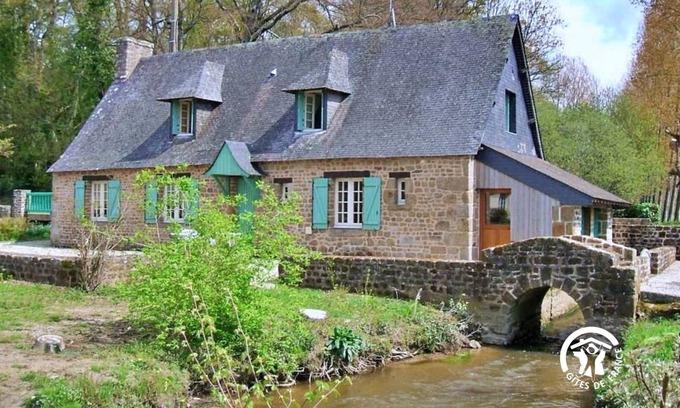 Saint-Mars-sur-la-Futaie Cottage | 95 m² Cabin ∙ 3 bedrooms ∙ 5 guests