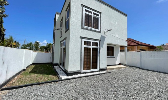 Mbezi Beach House | 95 m² House ∙ 2 bedrooms ∙ 4 guests