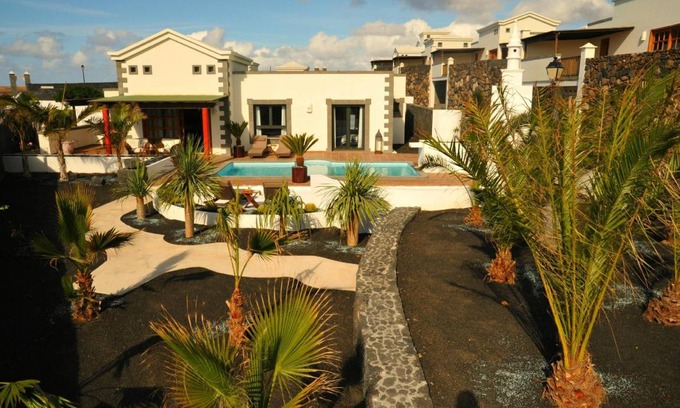 Playa Blanca House | 95 m² House ∙ 2 bedrooms ∙ 4 guests