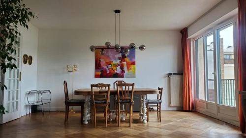Vanves Apartment | 98 m² Apartment ∙ 3 bedrooms ∙ 6 guests