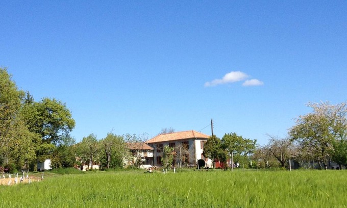 Esclassan-Labastide Apartment | A Bagnères