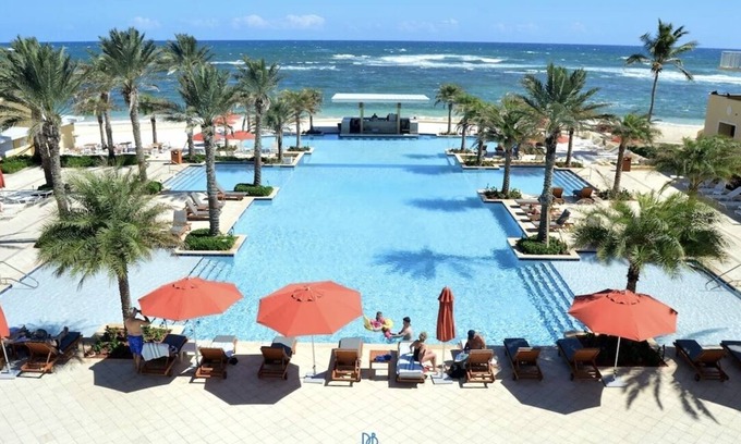 Philipsburg Condo | A Beautiful 3 Bedroom Condo in St. Marrten! Come with Friends or Family!