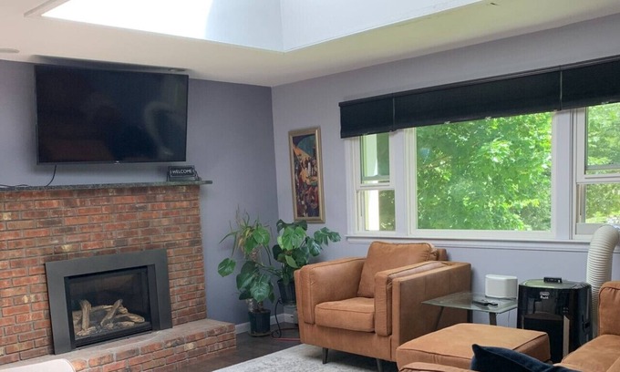 Williston North House | A beautiful 4 BDR home, newly renovated and close to everything!