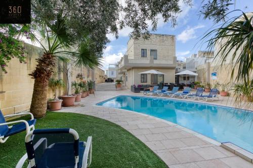 Naxxar Apartment | A beautiful 4BR villa with private pool & deck by 360 Estates