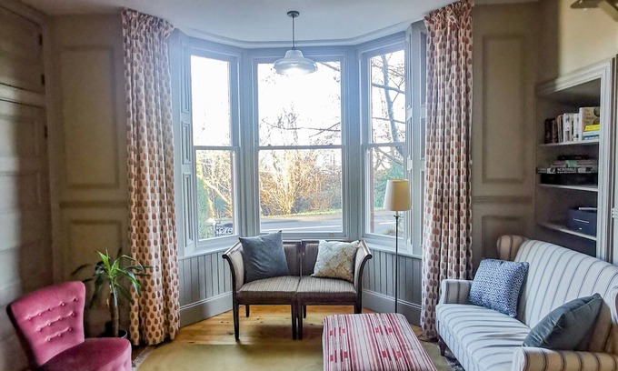 Kilmun Apartment | A beautifully restored Victorian home. A warm, welcoming pet friendly retreat