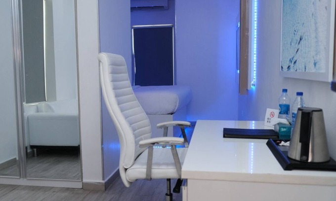 Surulere Apartment | A boutique hotel, situated in the middle of Nigeria's commercial capital Lagos.
