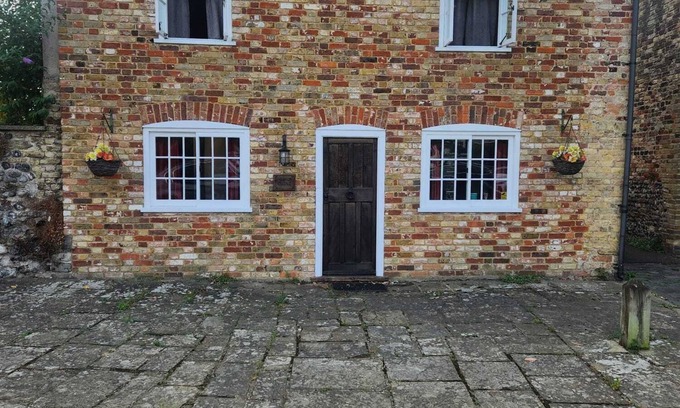 Sandwich House | A cosy, family-friendly home, in the heart of Sandwich, UK