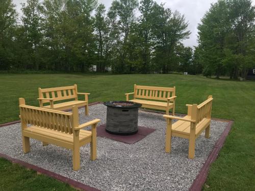 Charlottetown Hotel | A Country Home Inn the city