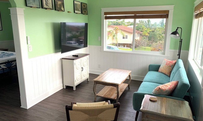 Kona Palisades House | A Delightful Beach Loft with Panoramic Ocean View