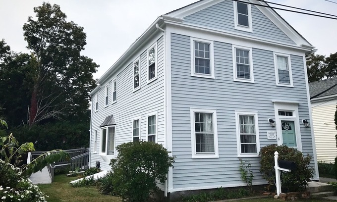 Mystic - New London House | A Family Heirloom - Historic 1839 Downtown Mystic Home