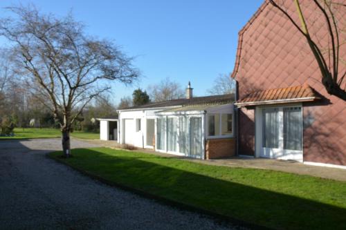 Saint-Omer House | A fleur d'eau