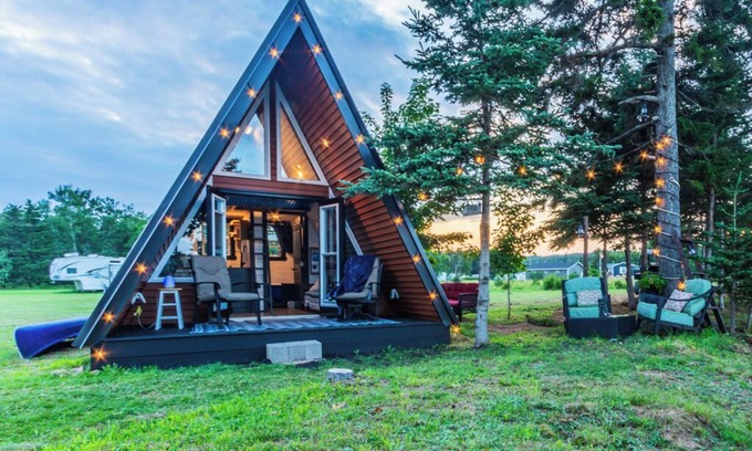 Lower Five Islands Cabin | A FRAME ALPHA -WoW This Old Treen