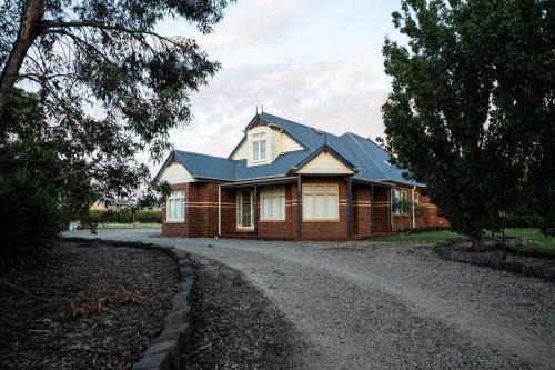 Melton South House | A Gem In Strathtulloh