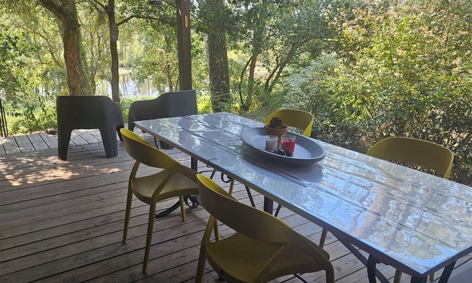 Leon Ski Chalet | A haven of peace in the middle of 70 hectares of forest. Large covered terrace