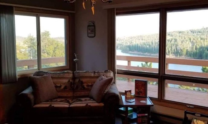 Crystal Lake House | A home away from home with views of the lake. permit #22-RES0601