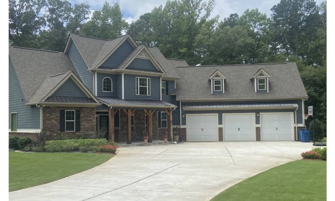 Fayetteville House | A jewel in Historic Fayetteville GA