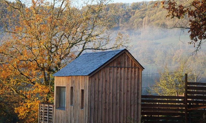 Turenne Ski Chalet | A LA BELLE ECORCE- tiny house