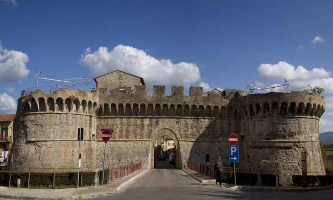 Colle di Val d'Elsa Apartment | A Lovely Home in the heart Tuscany Colle di val d'Elsa near San gimignano