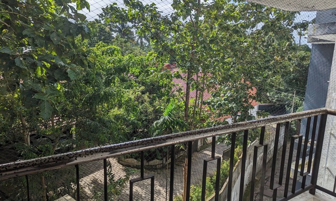 Arpookara Apartment | A luxury 2 bedroom apartment on the highway between Ettumanoor and Kottayam.