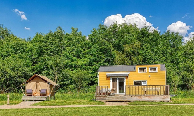 Zeewolde House | A luxury tiny house with extra sleeping lodge