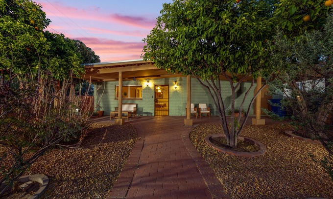 Menlo Park House | "A" Mountain /3 br /2 ba /Fenced /Long Stays