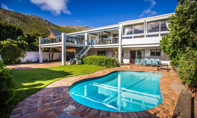 Scarborough House | A peaceful self catering retreat for up to 10 guests in Scarborough, Cape Town