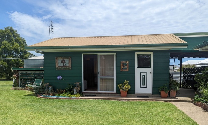 Warwick Cottage | A perfect base for your southern downs getaway