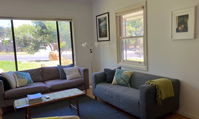 Christies Beach House | A Relaxed Coastal Home. Pet-friendly!