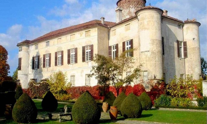 Rocca Grimalda Apartment | A Romantic Rocca Retreat