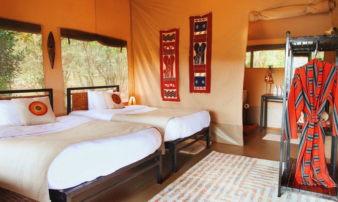 Mara North Conservancy Cabin | A small boutique camp on the banks of the Mara River!