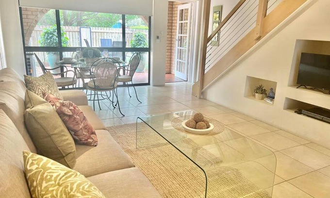Capalaba Villa | A touch of lux in the Redlands!